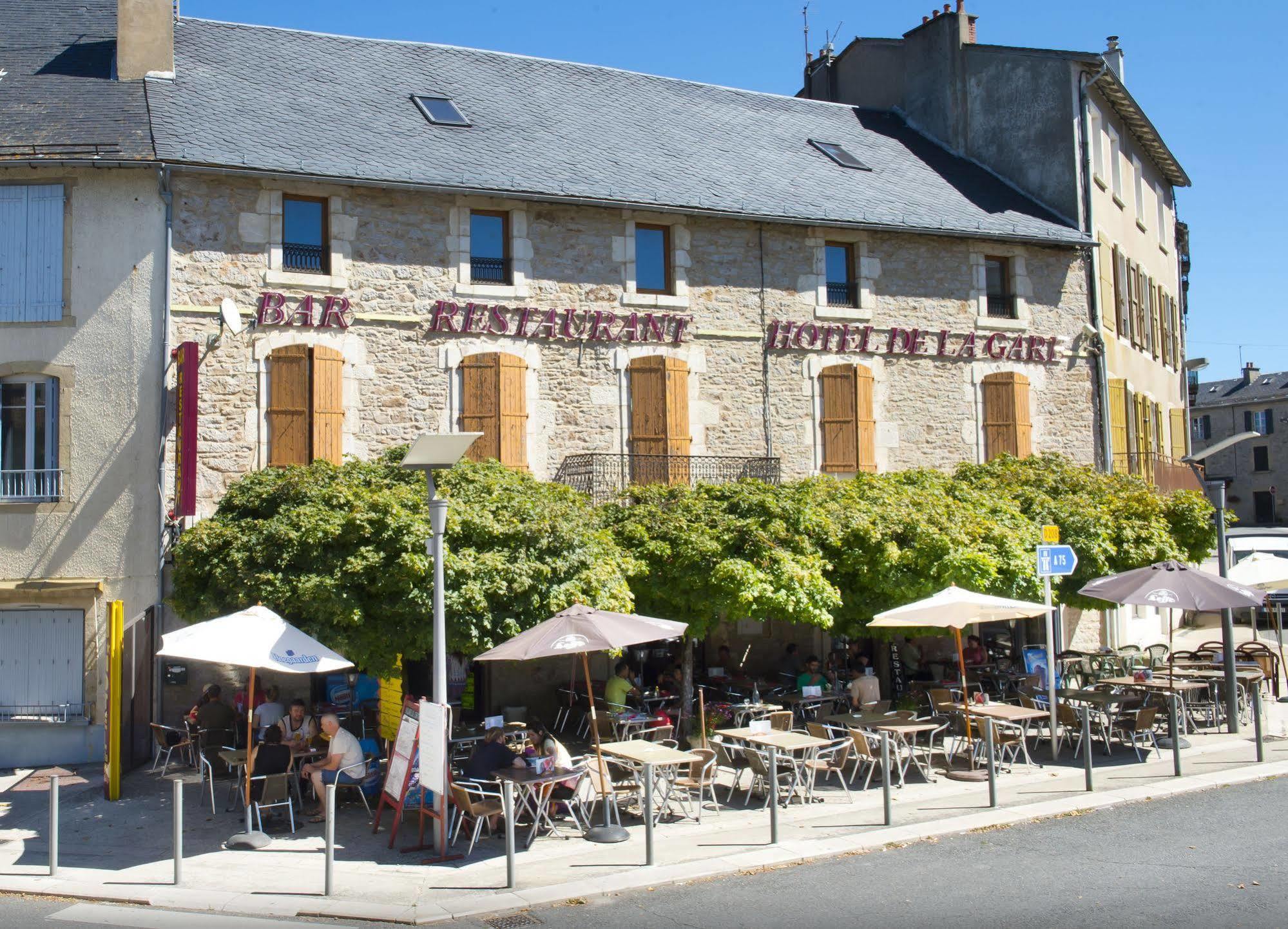 Hotel De La Gare Severac-d'Aveyron Bagian luar foto